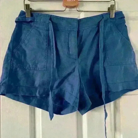 New York and company light blue shorts. - Picture 1 of 5